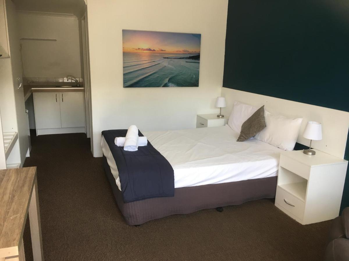 Blue Pelican Motel Tweed Heads Eksteriør bilde
